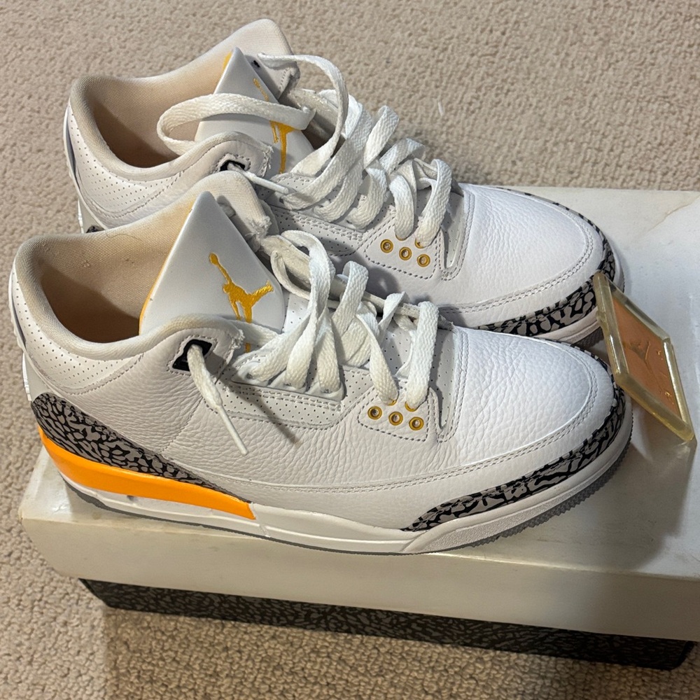 Air Jordan 3 retro pre owned